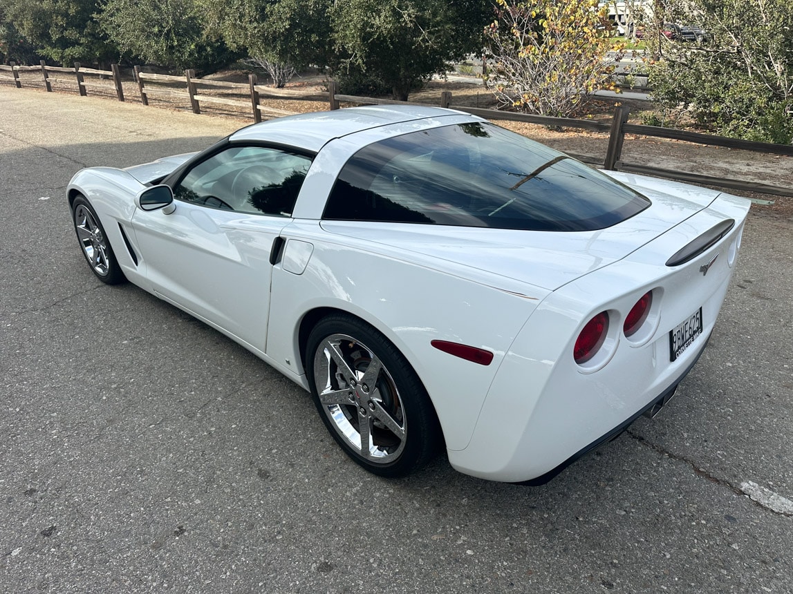 2007 White Corvette 1633