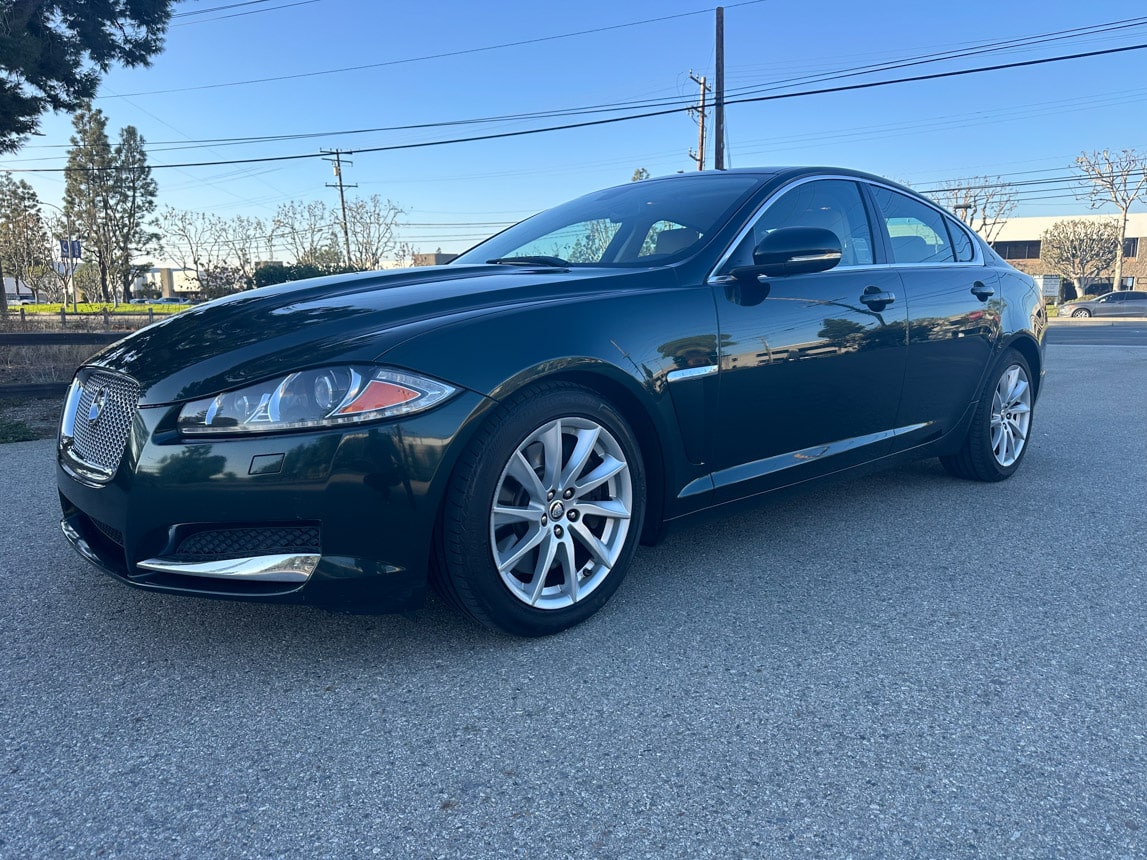 2012 Jaguar XF Sadan 1345