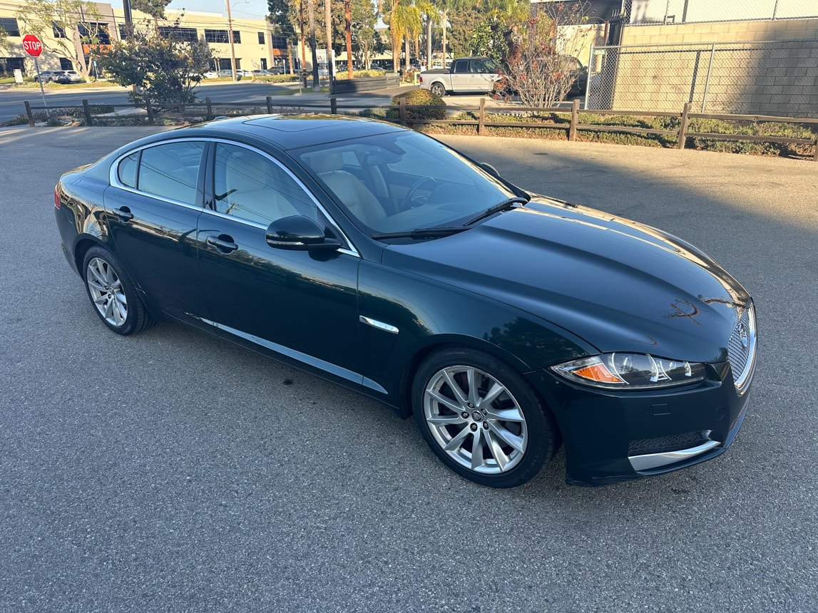 2012 Jaguar XF Sadan 1349