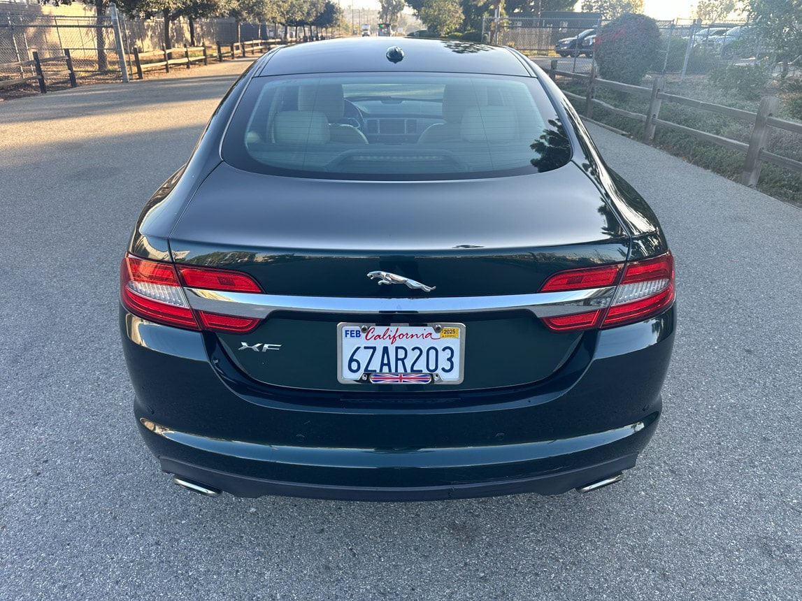 2012 Jaguar XF Sadan 1352