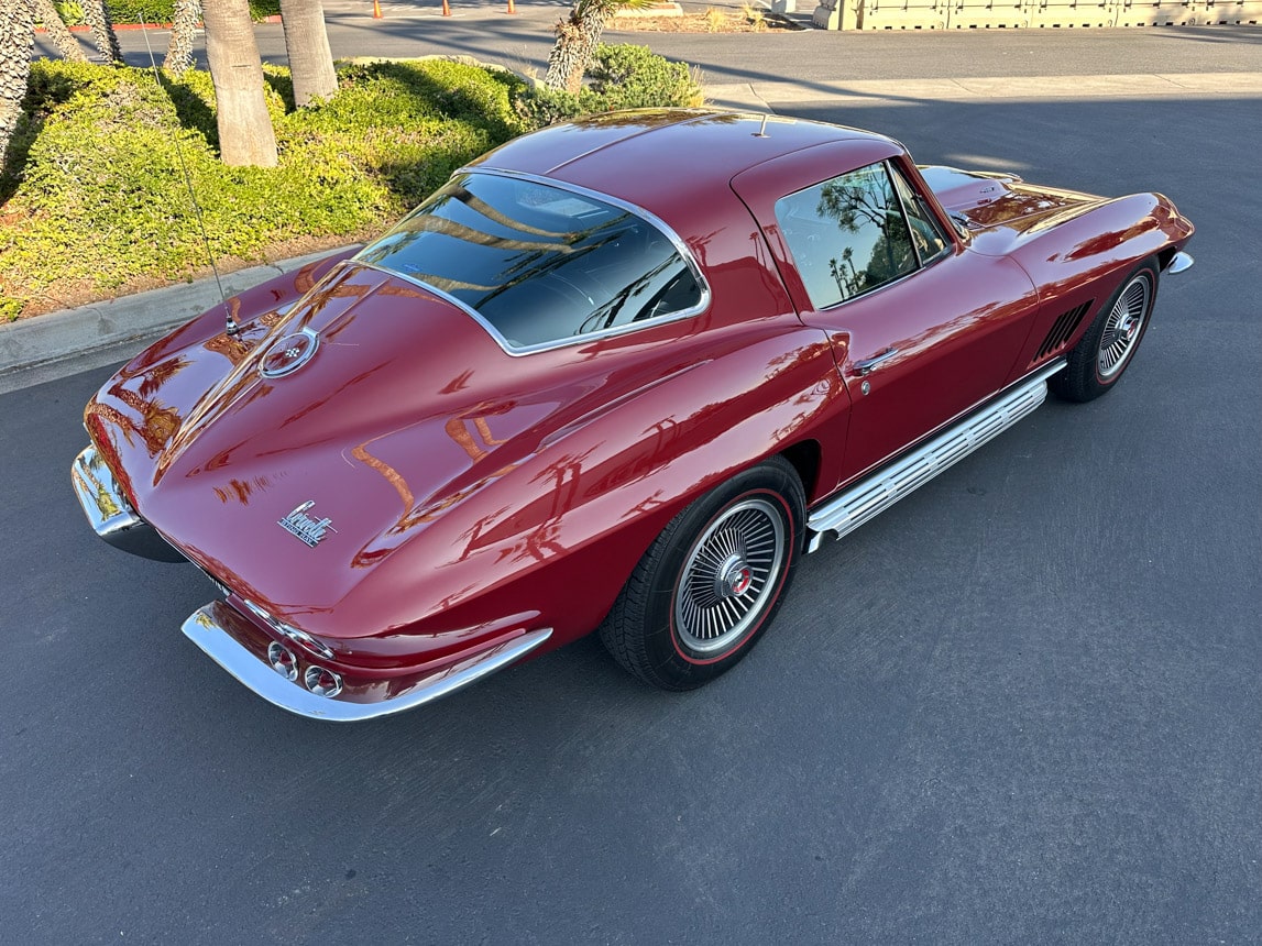 1967 Maroon Corvette Coupe Automatic 1751