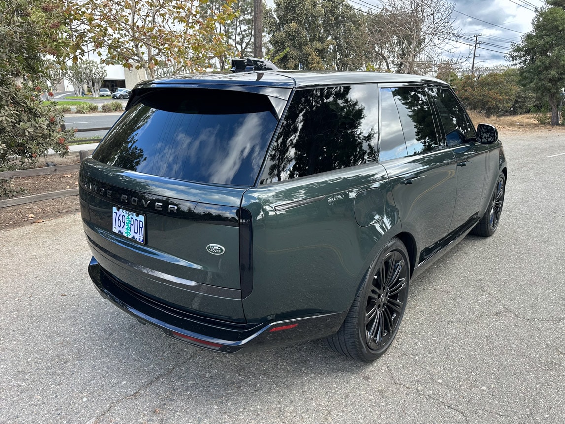 2023 Belgravia Green Range Rover P530 SE 0643