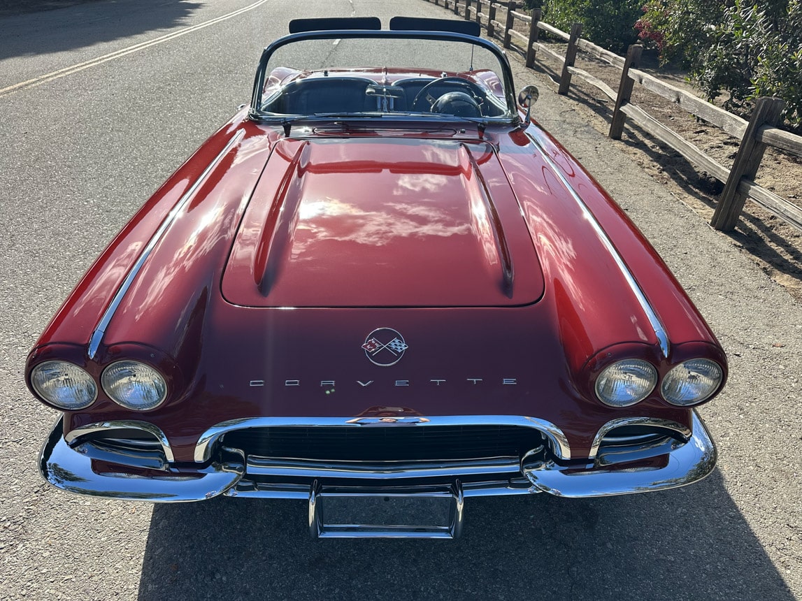 1962 Maroon Corvette 2934