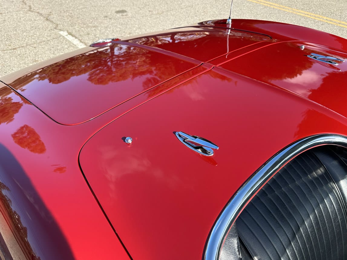 1962 Maroon Corvette 2950