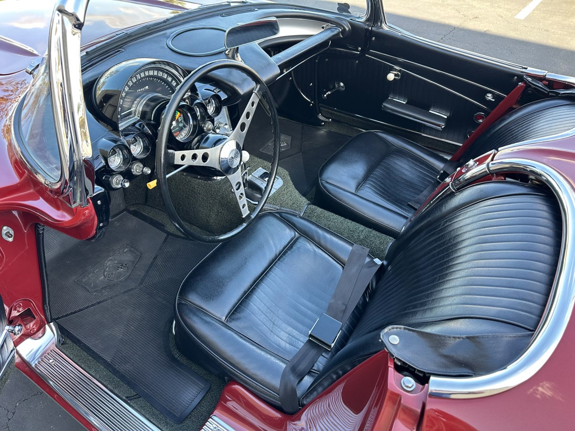 1962 Maroon Corvette 2959