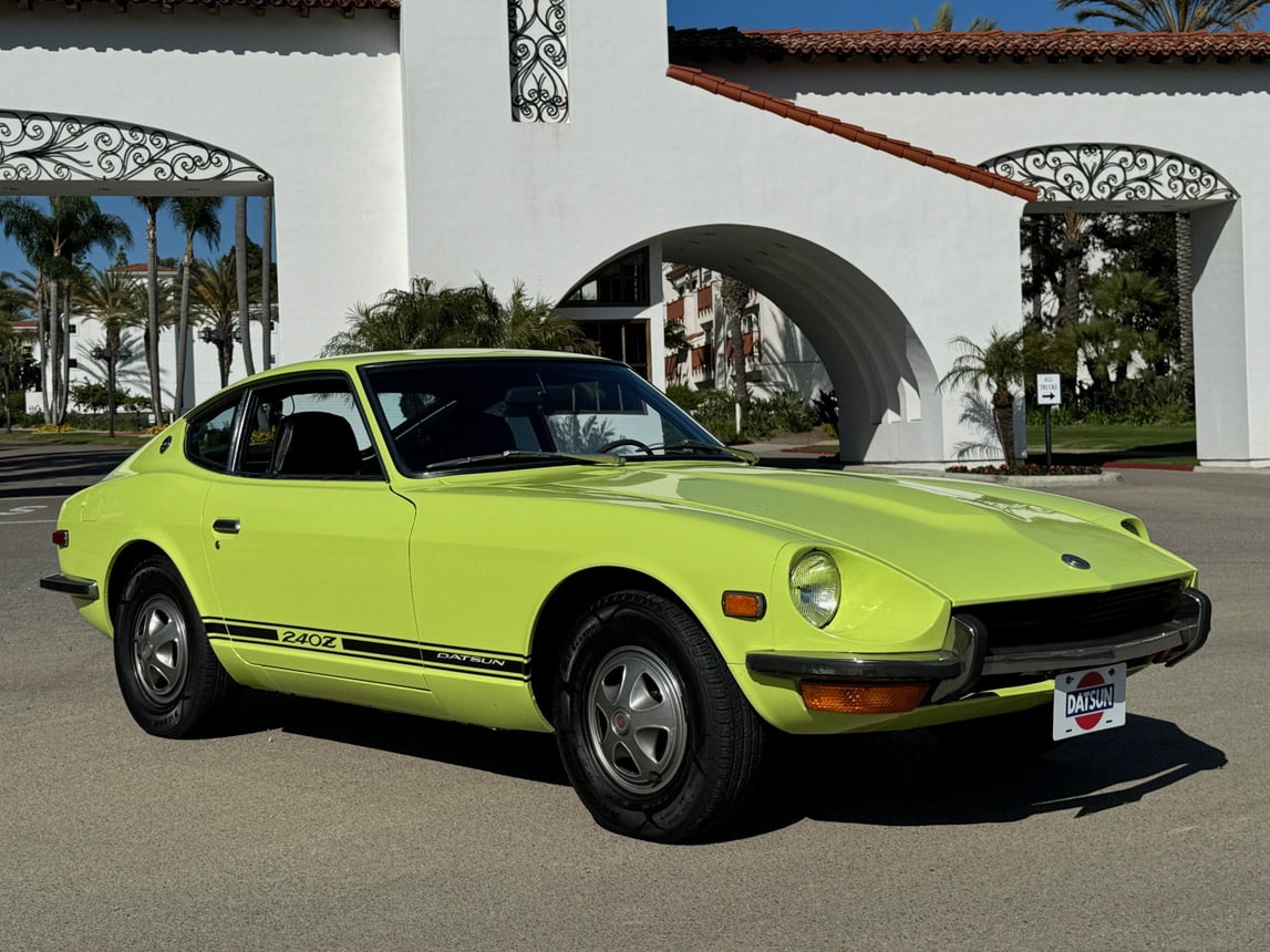 1972 Datsun 240Z 3