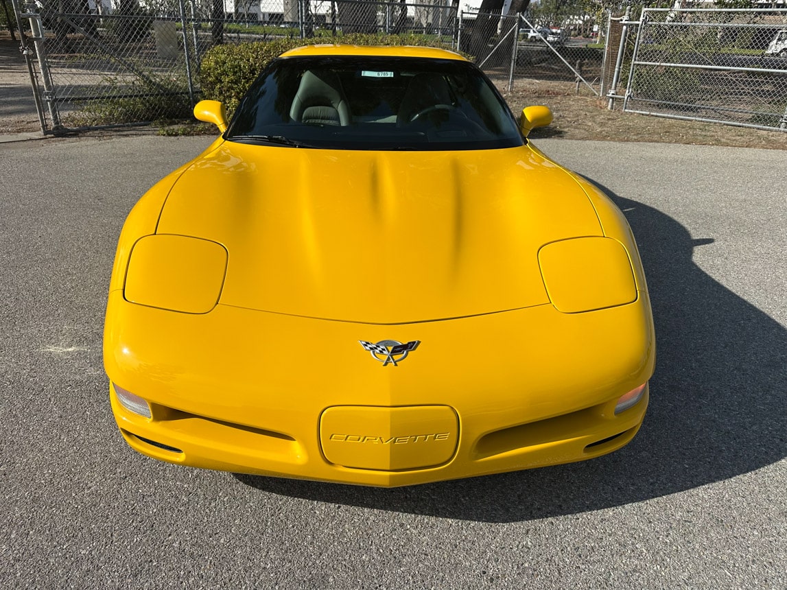 2003 Yellow Corvette Coupe 2573