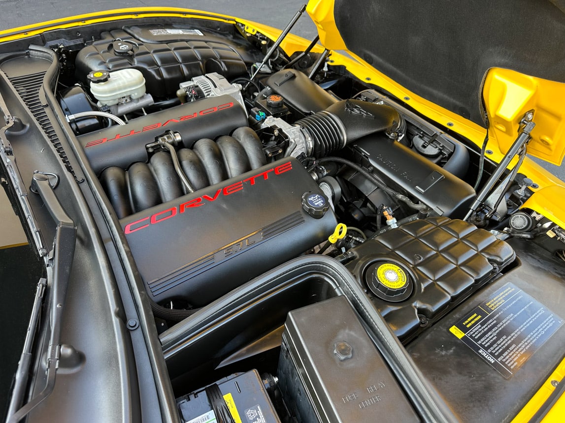 2003 Yellow Corvette Coupe 2611