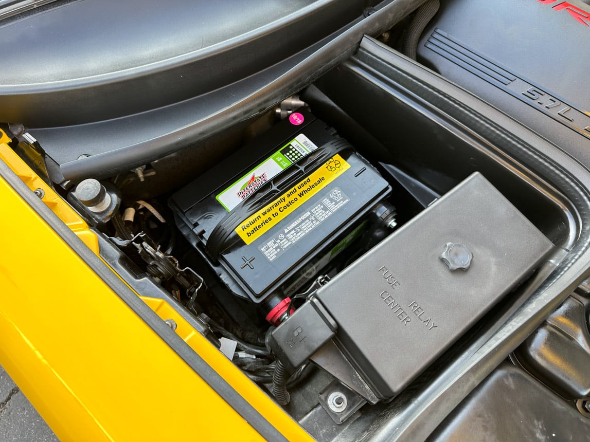 2003 Yellow Corvette Coupe 2613