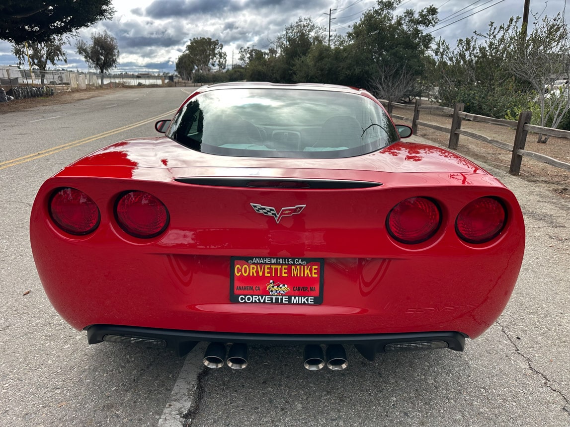 2005 Red Corvette Coupe 2823