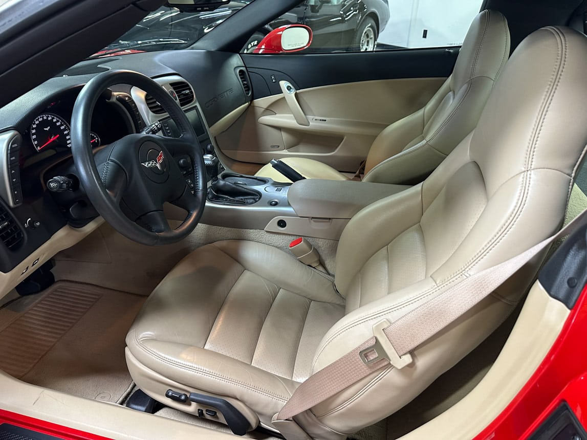 2005 Red Corvette Coupe 2845