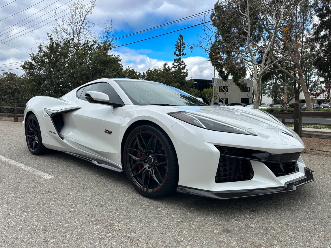 2023 Corvette Z06 White 2626