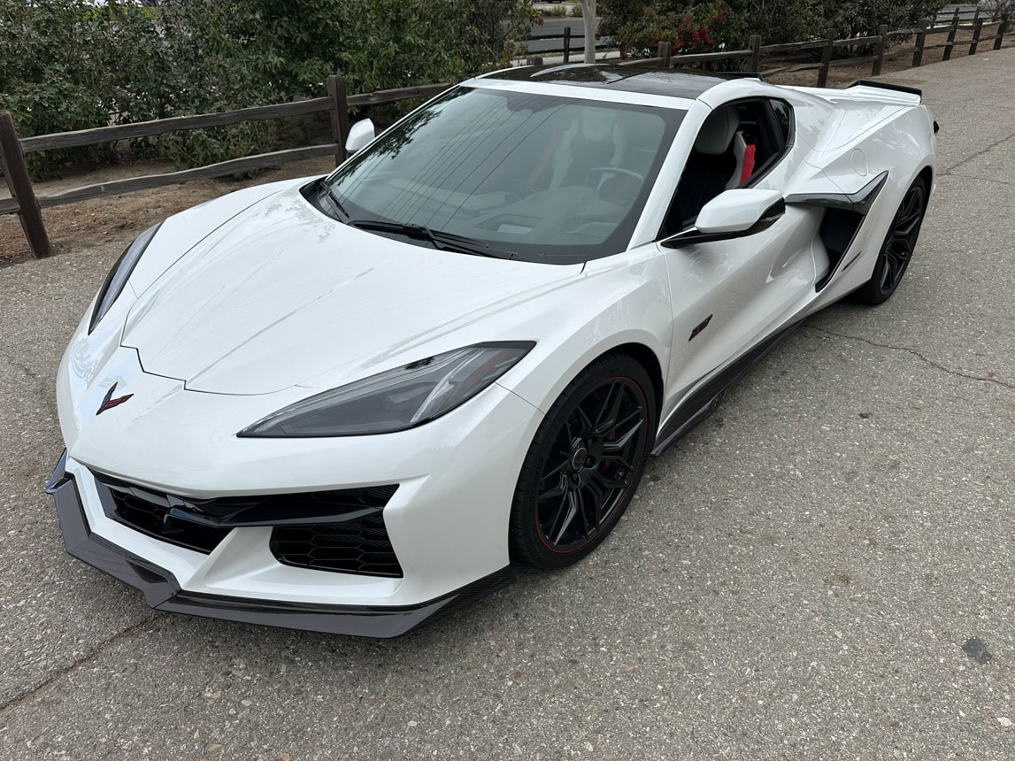 2023 Corvette Z06 White 2633