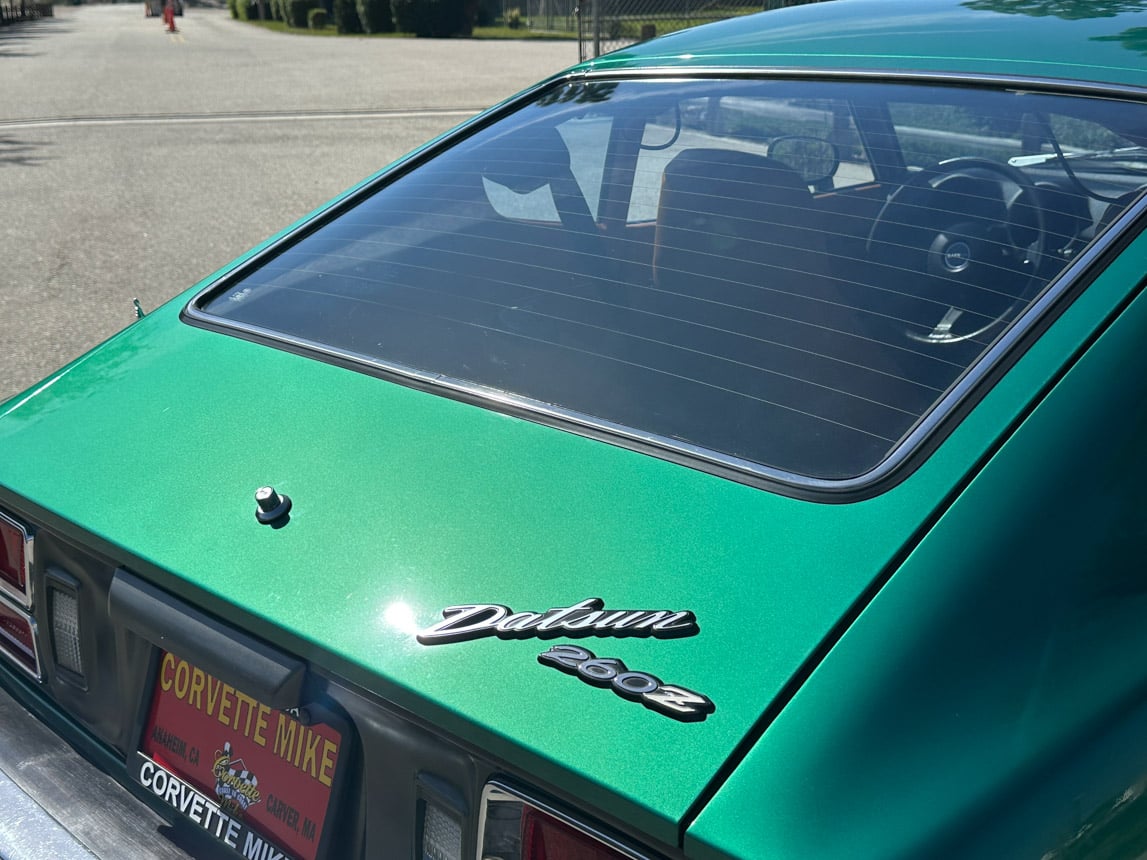 1974 Green Datsun 260Z with Factory AC 3362