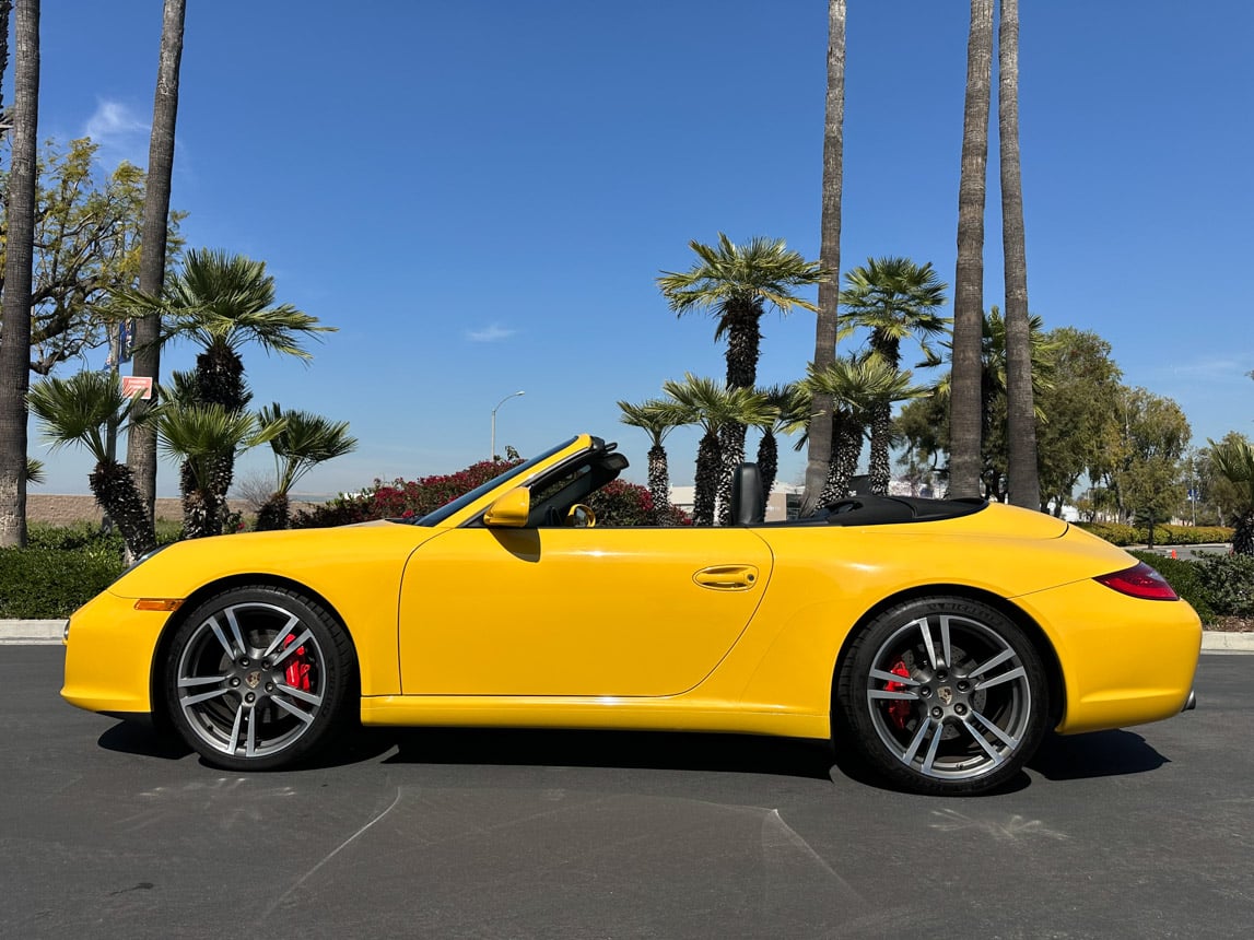 2011 Yellow Porsche 911 Cab 4143