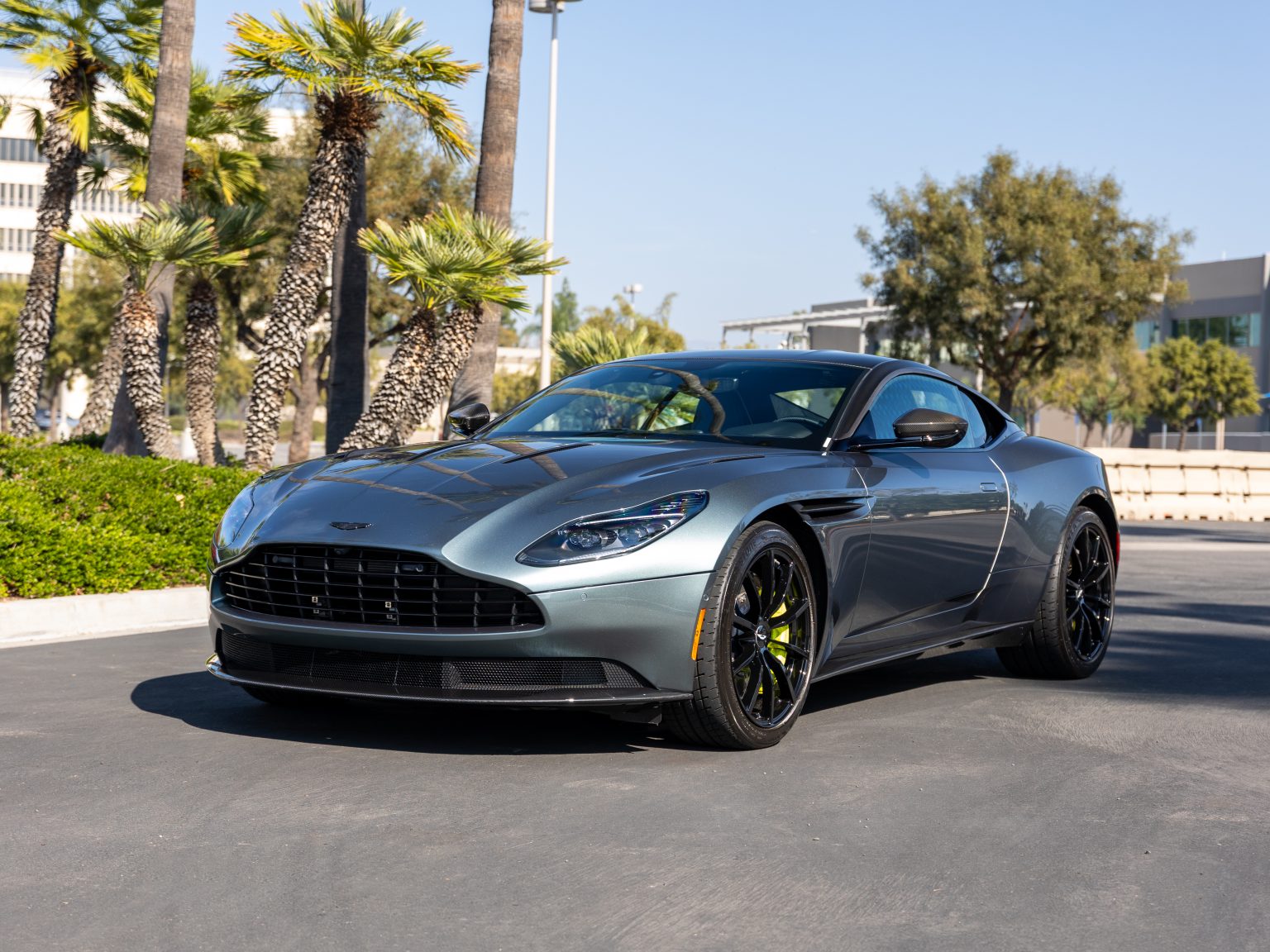 3 25 Aston DB11 (1 of 112)