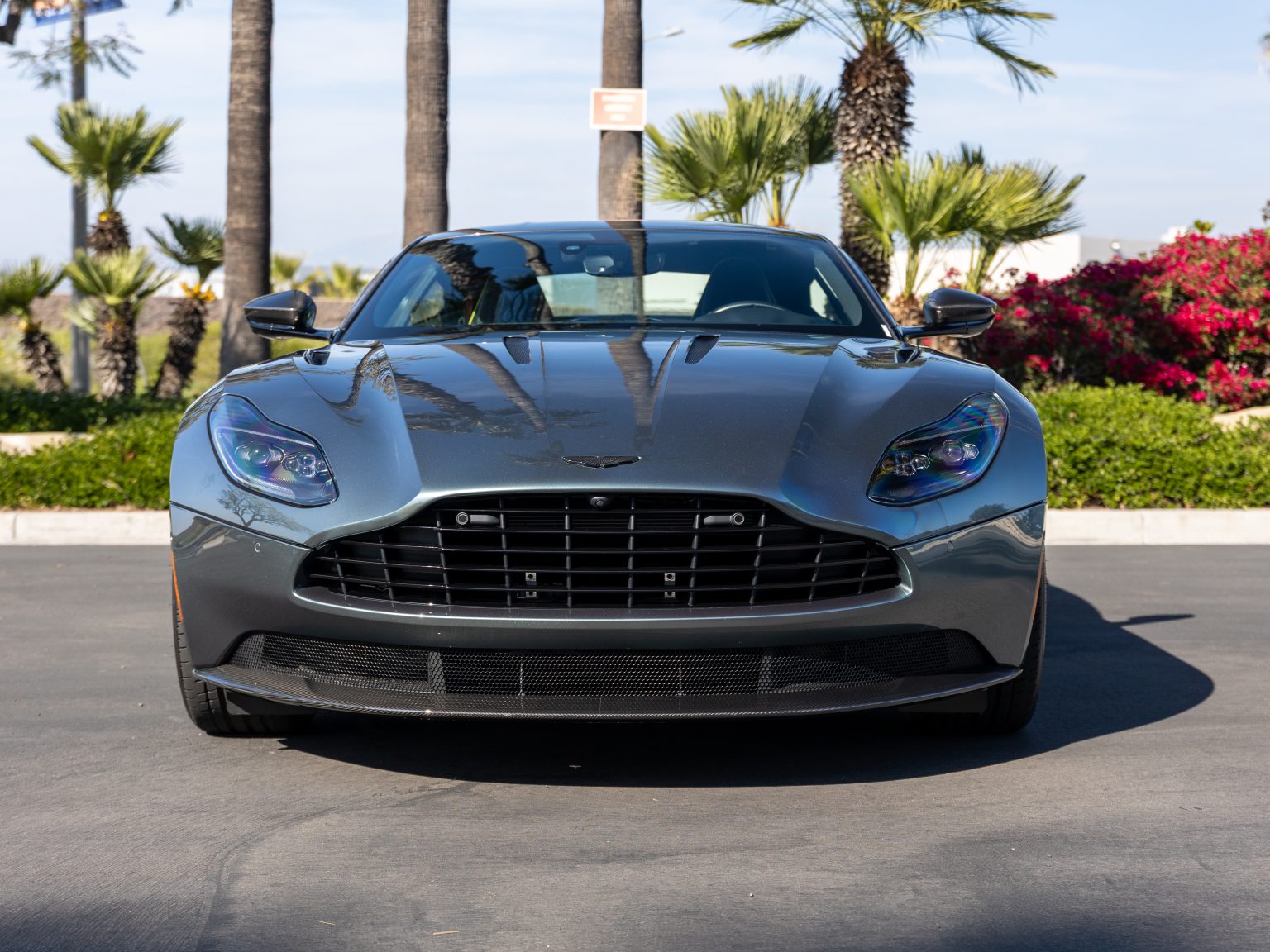 3 25 Aston DB11 (16 of 112)