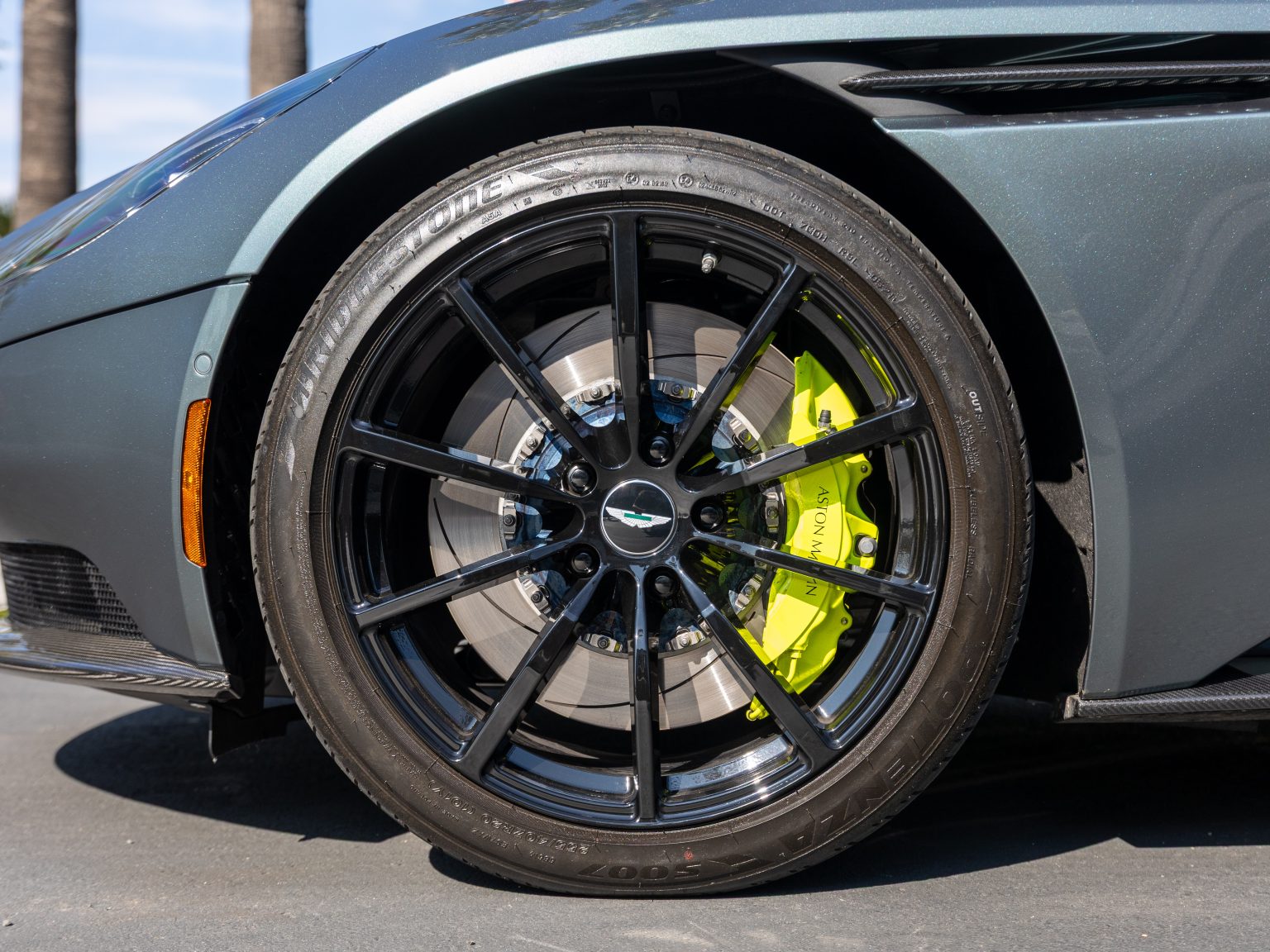 3 25 Aston DB11 (19 of 112)