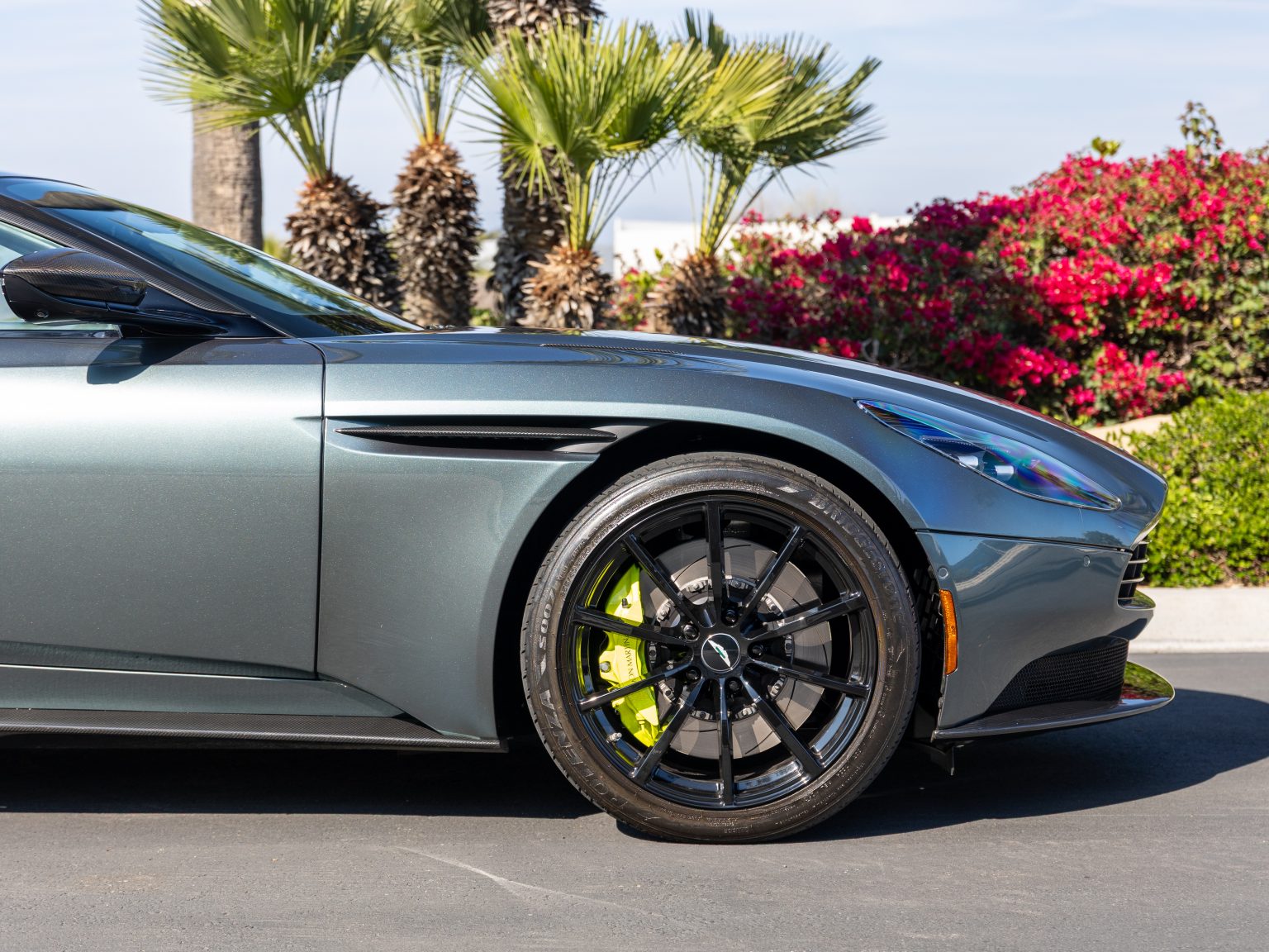 3 25 Aston DB11 (34 of 112)