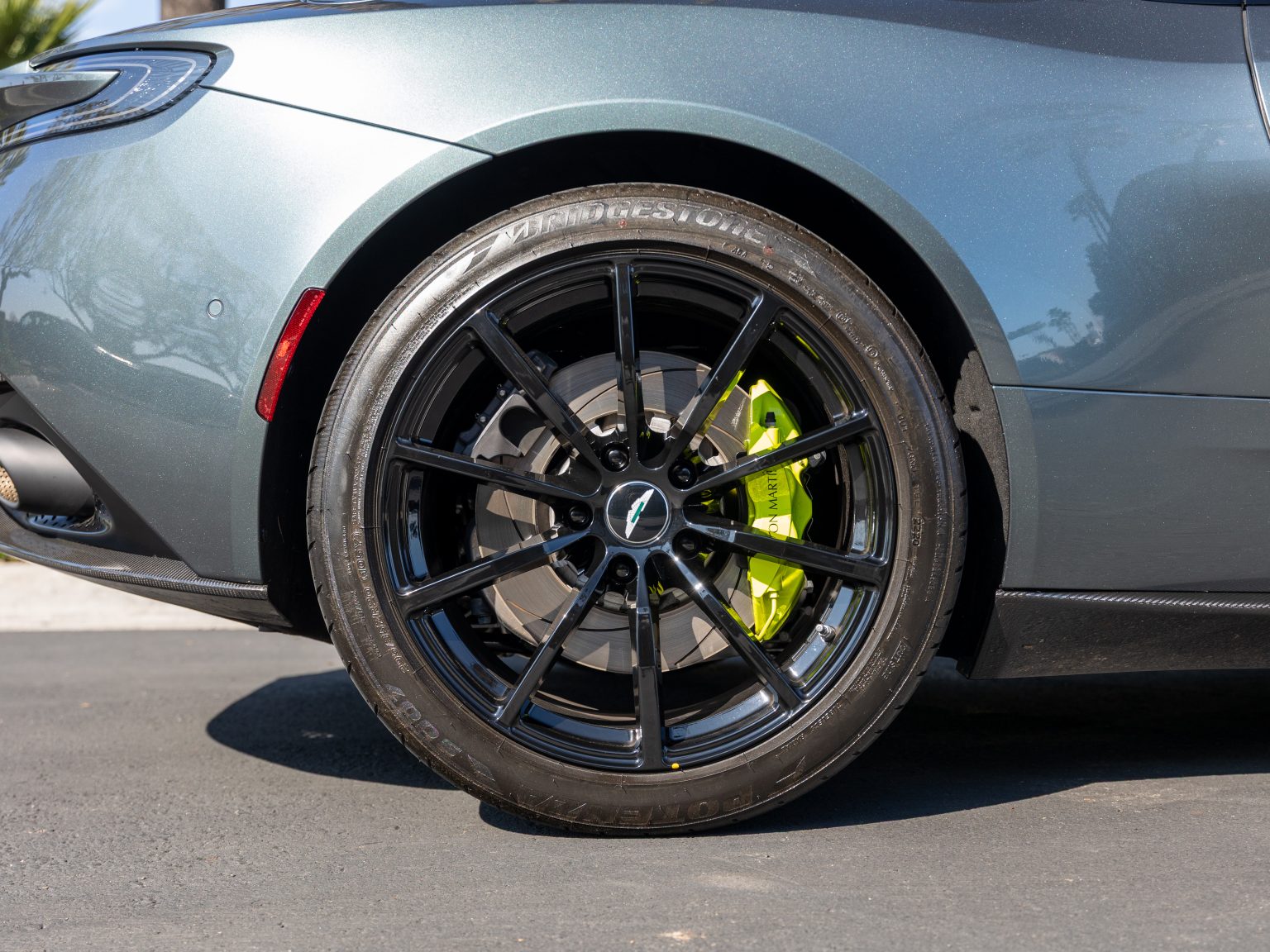 3 25 Aston DB11 (35 of 112)