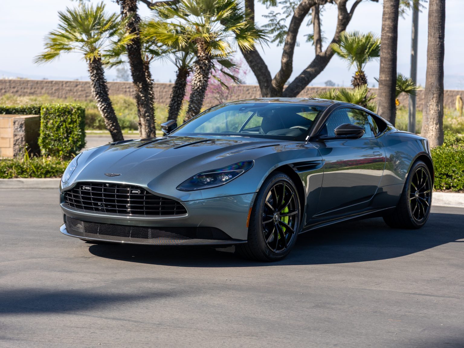 3 25 Aston DB11 (4 of 112)
