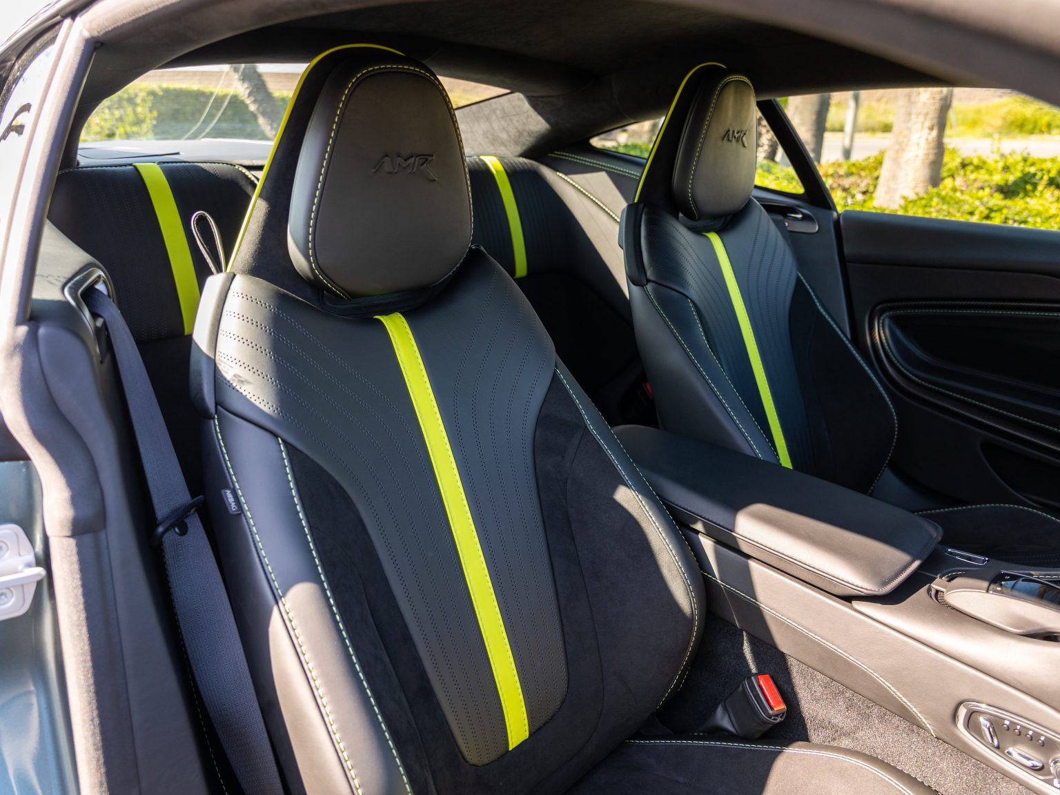 3 25 Aston DB11 (73 of 112)