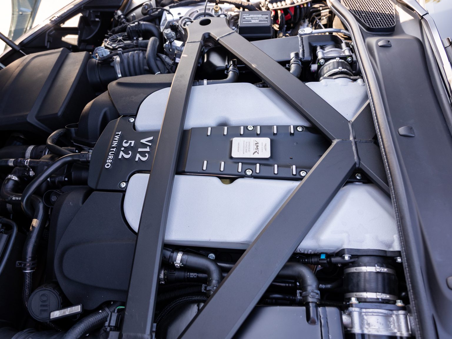 3 25 Aston DB11 (98 of 112)