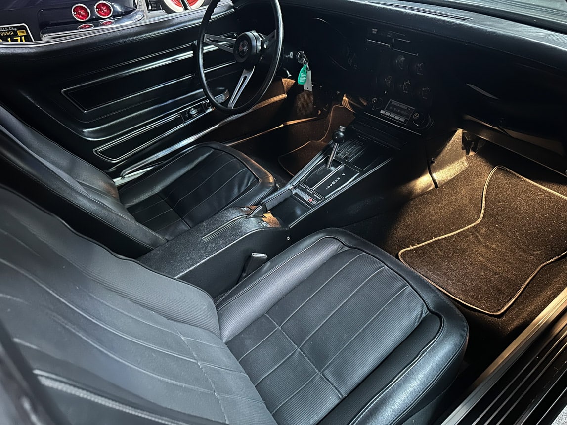 1970 Black Corvette Coupe 5027