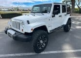 2018 White Jeep Sahara 3270