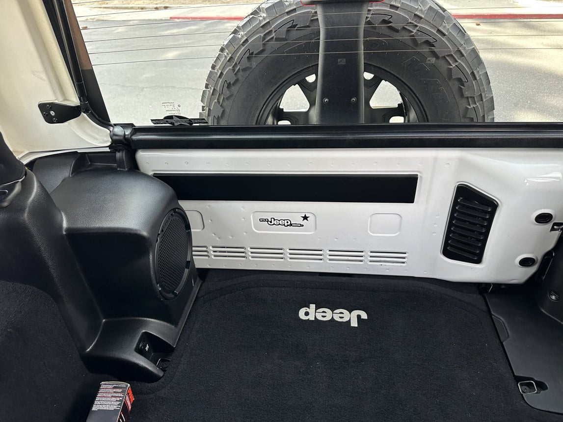2018 White Jeep Sahara 3296
