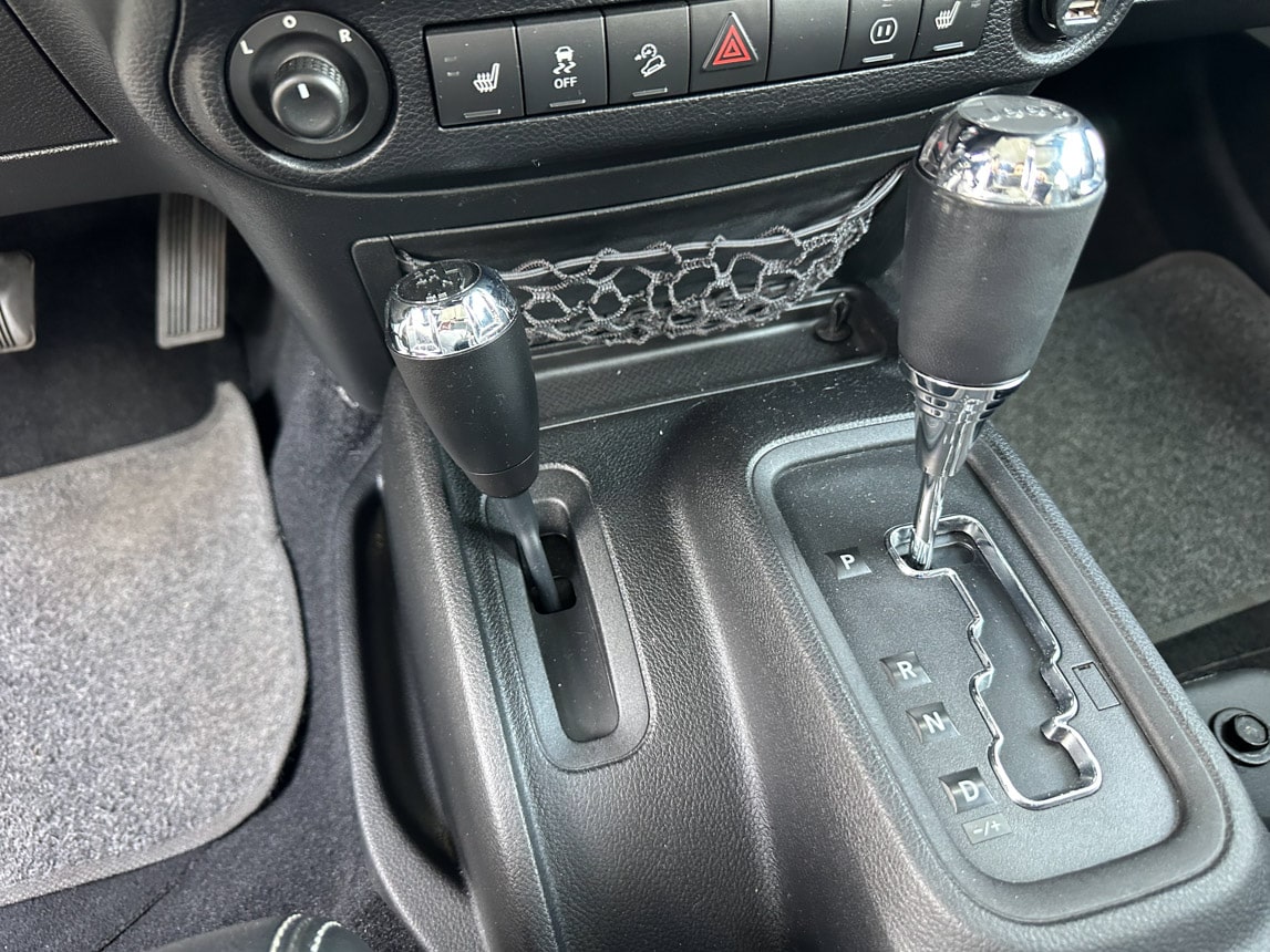 2018 White Jeep Sahara 3303