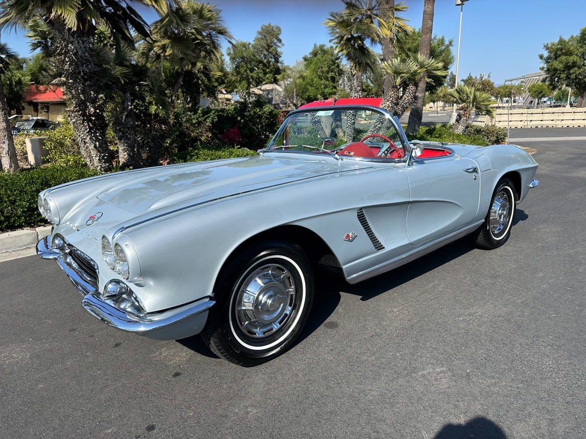 1962 Sateen Silver340 hp Corvette 5964