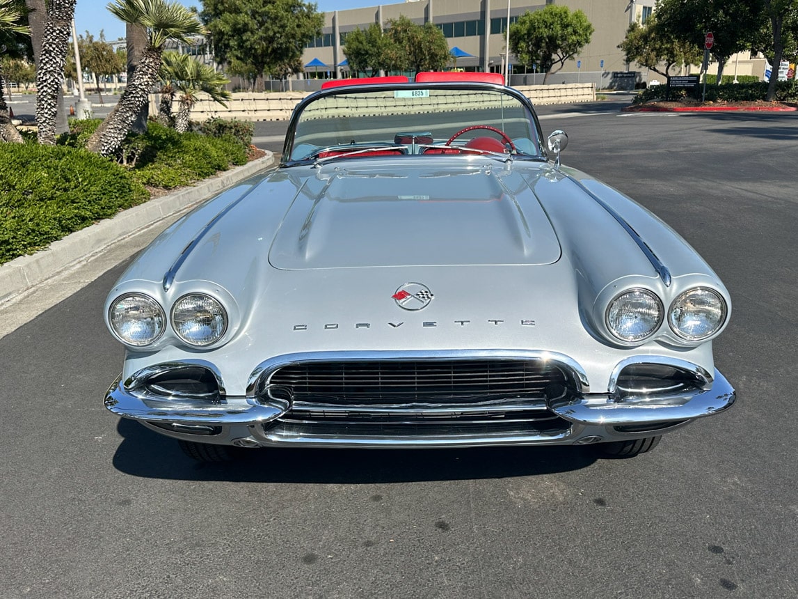 1962 Sateen Silver340 hp Corvette 5969