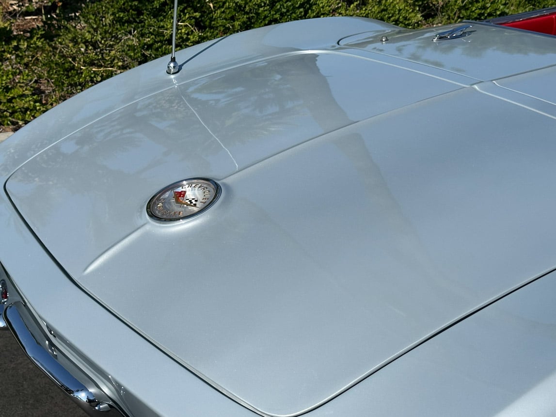 1962 Sateen Silver340 hp Corvette 5982