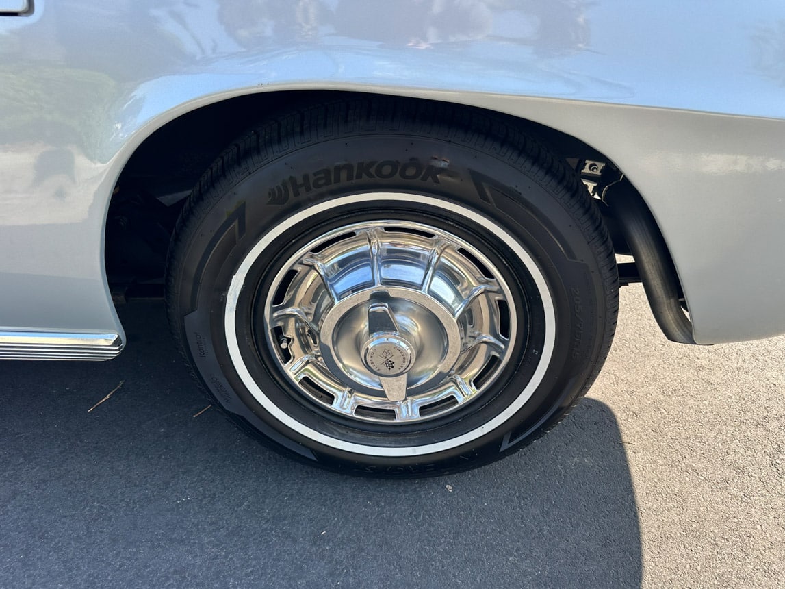 1962 Sateen Silver340 hp Corvette 5985