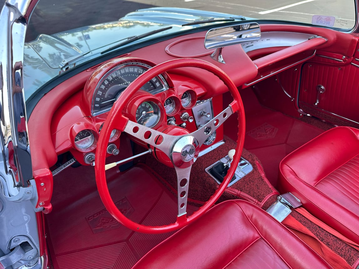 1962 Sateen Silver340 hp Corvette 5992