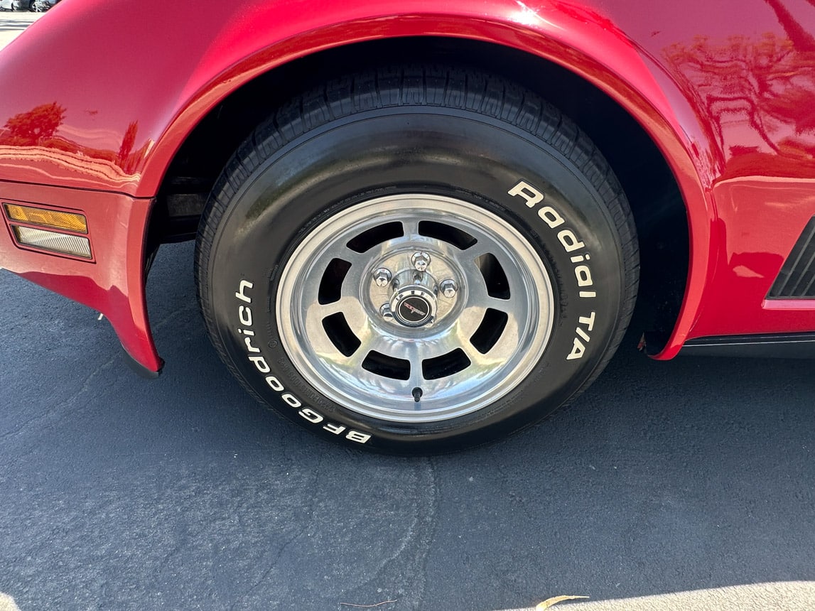 1981 Red Corvette Coupe 5795