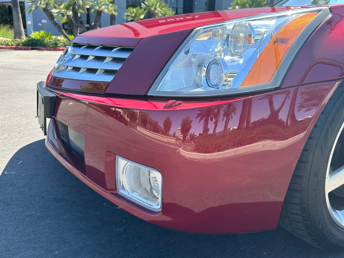 2006 Burgandy Cadillac XLR 6177