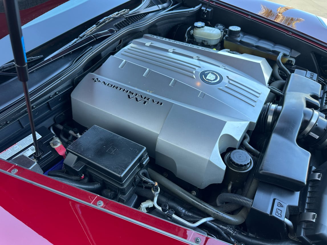 2006 Burgandy Cadillac XLR 6224