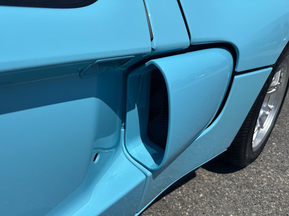 2006 Blue Ford GT 6883