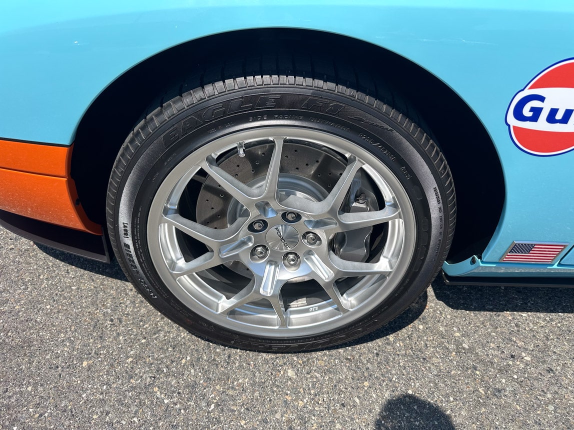 2006 Blue Ford GT 6884