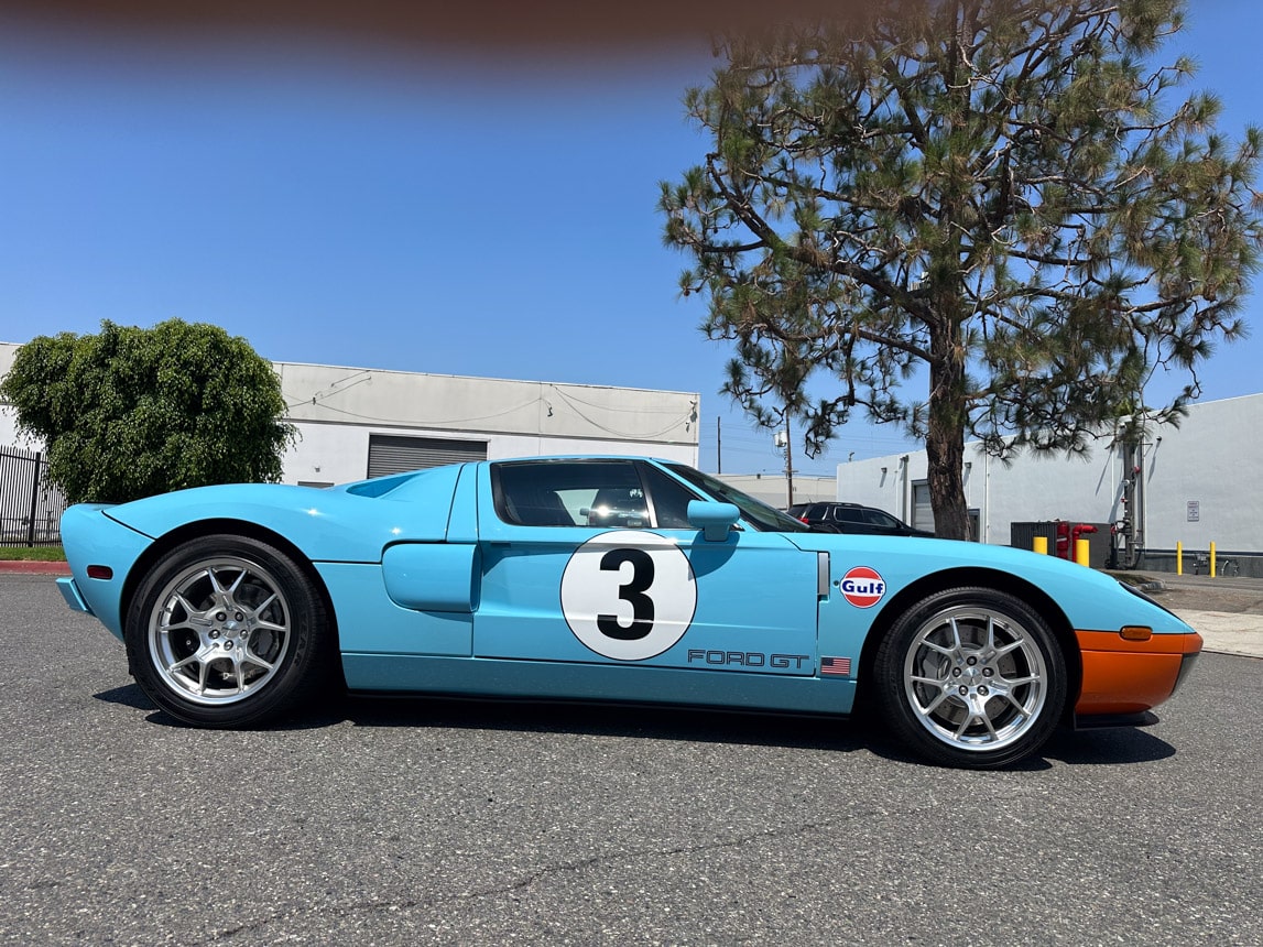 2006 Blue Ford GT 6891