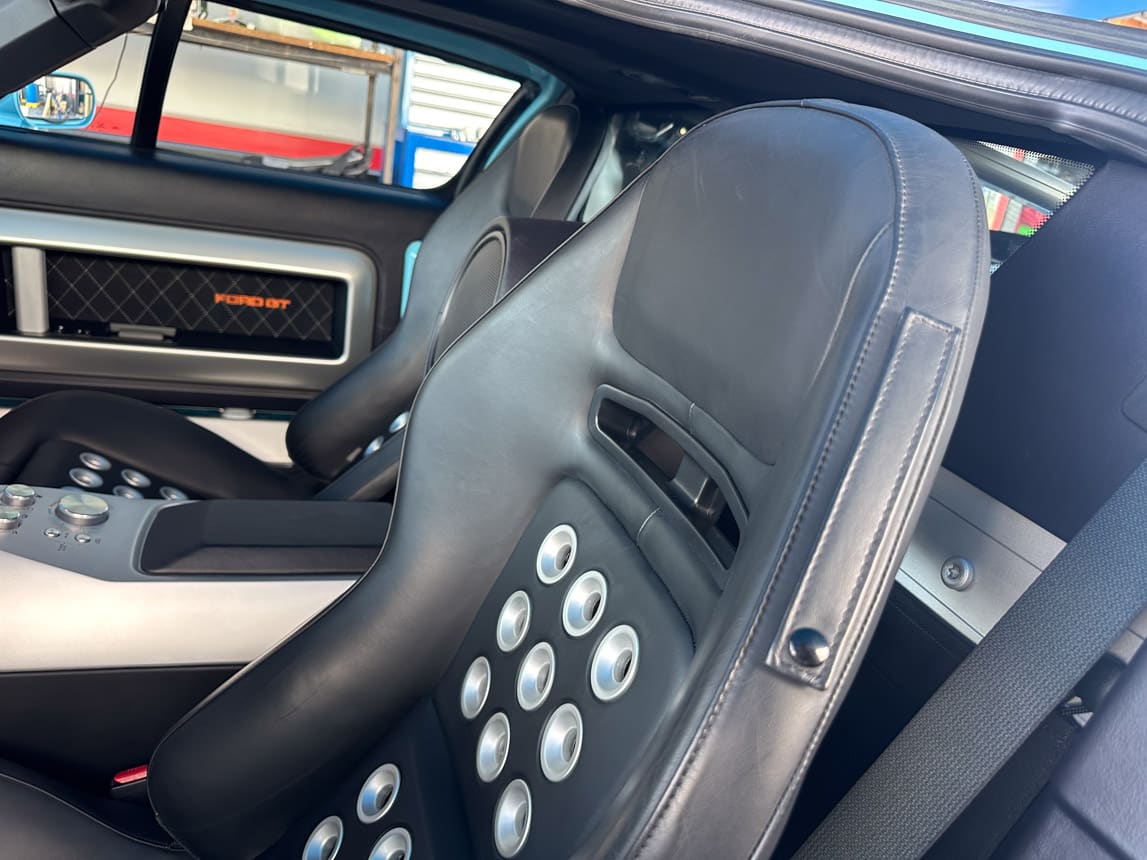 2006 Blue Ford GT 6900