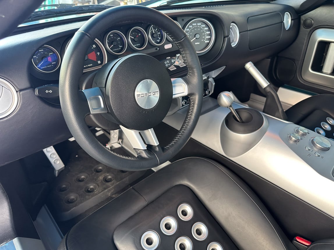 2006 Blue Ford GT 6901