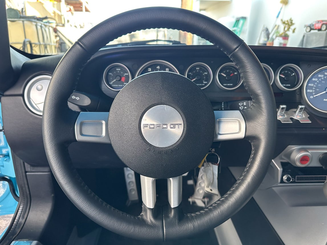 2006 Blue Ford GT 6903