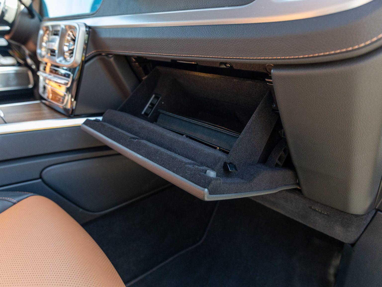 BaT 2022 Mercedes Benz Olive Metallic G 63 AMG 18