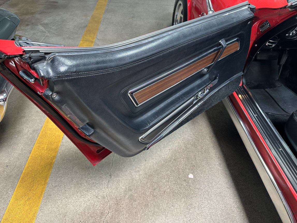 1973 Red Corvette Convertible 7400