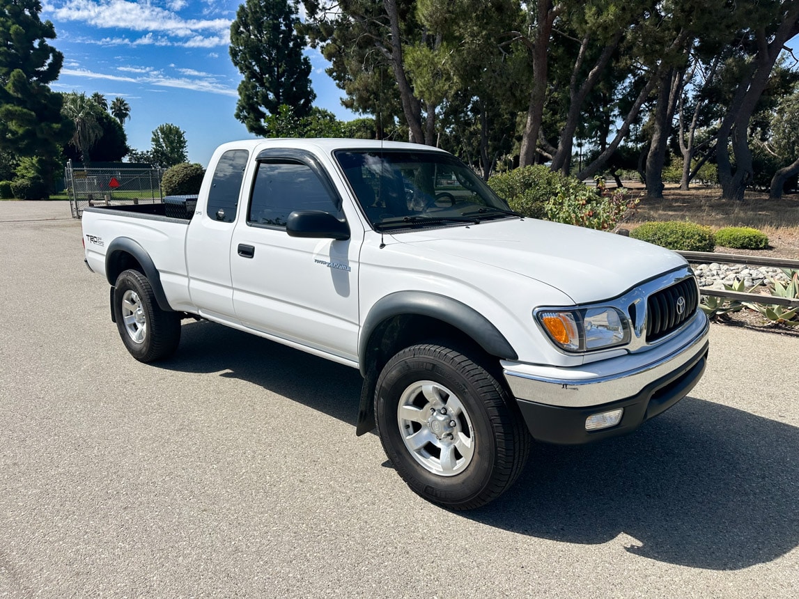 2002 Toyota Tocoma SR5 V6 Pickup 8268