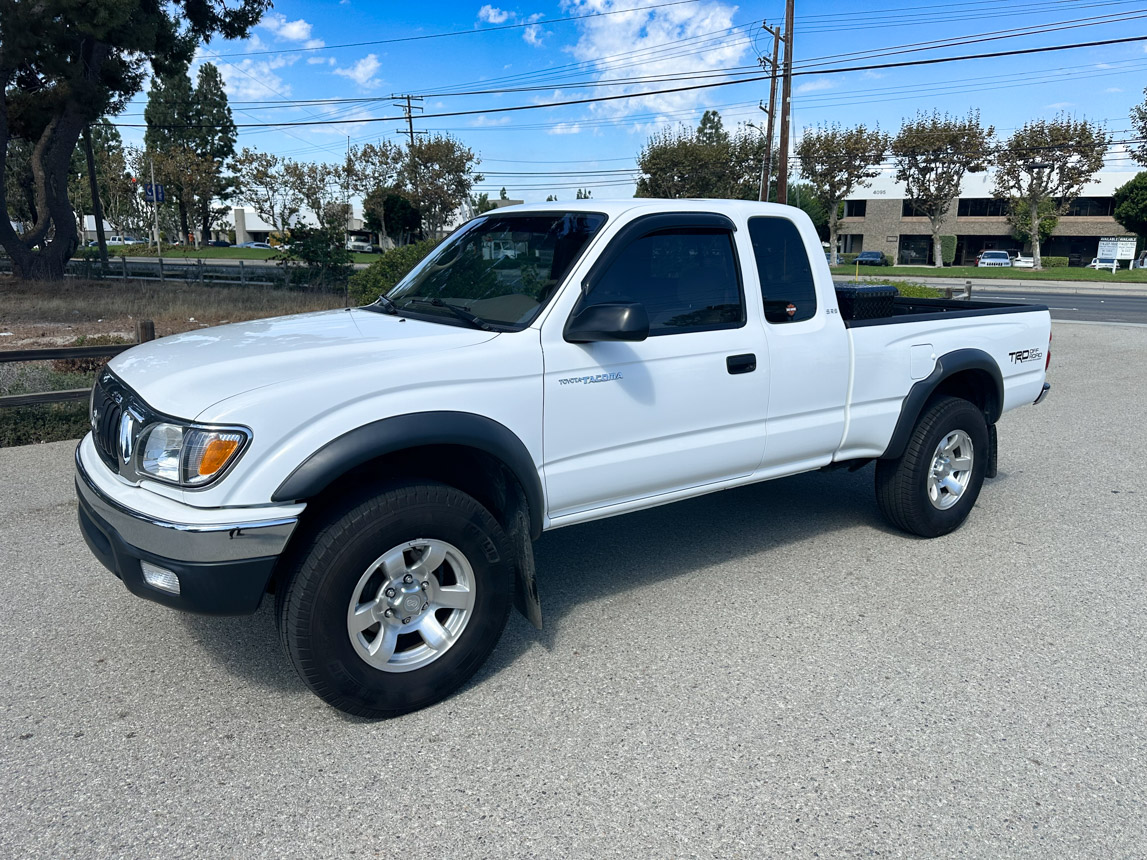 2002 Toyota Tocoma SR5 V6 Pickup 8276