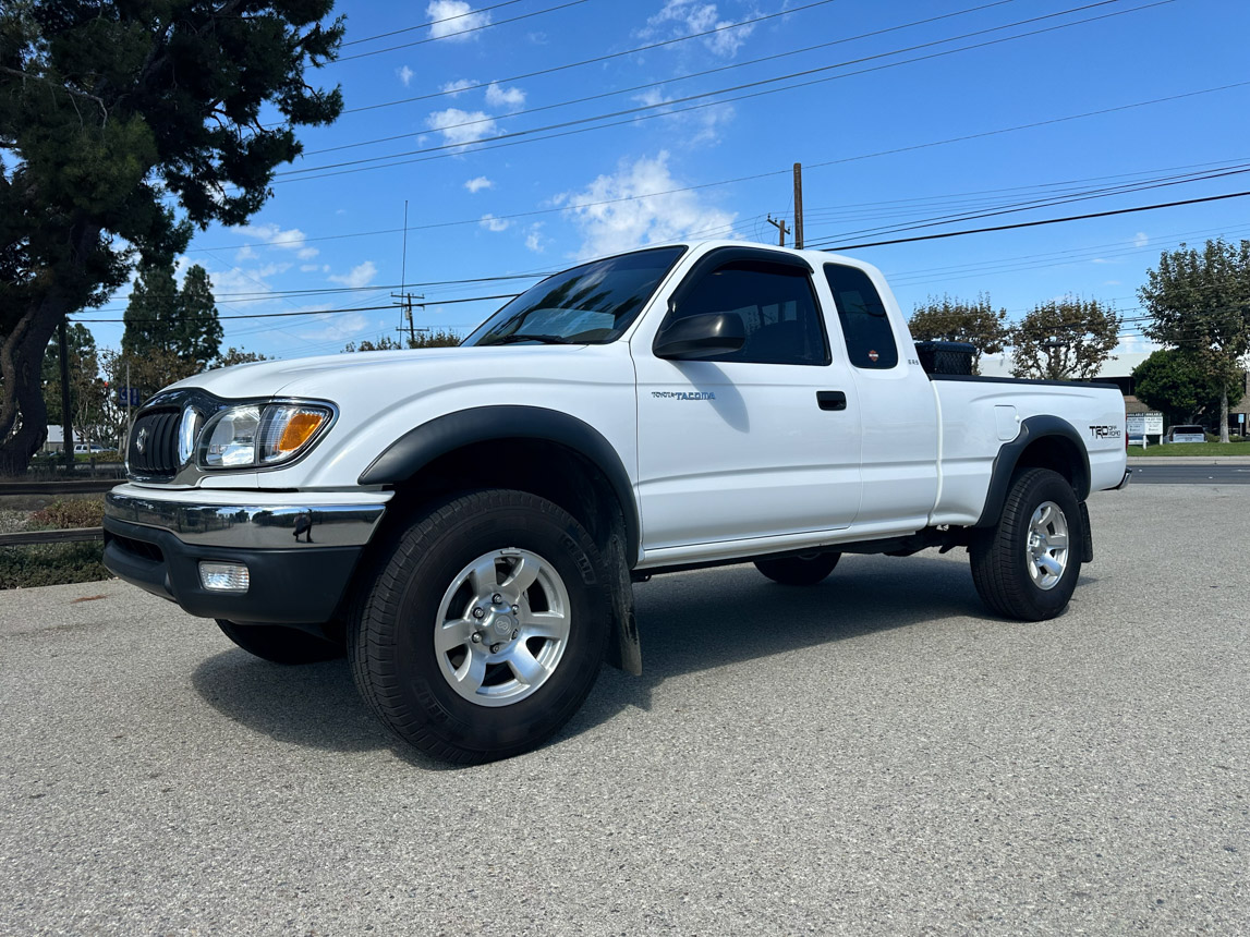 2002 Toyota Tocoma SR5 V6 Pickup 8277